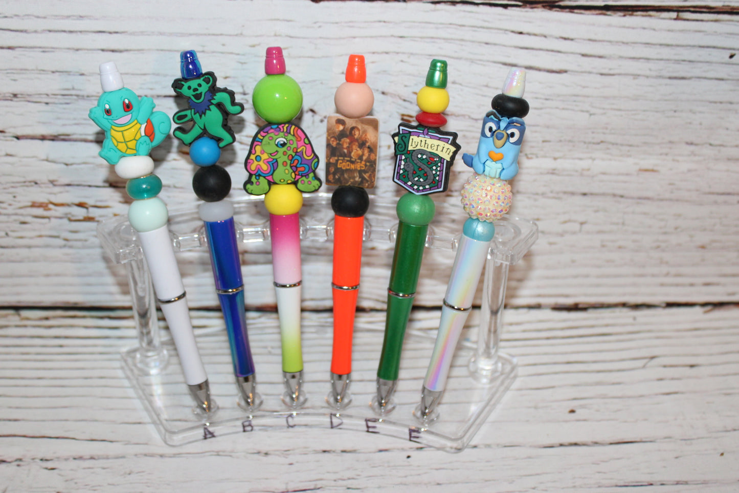 Pens: Characters