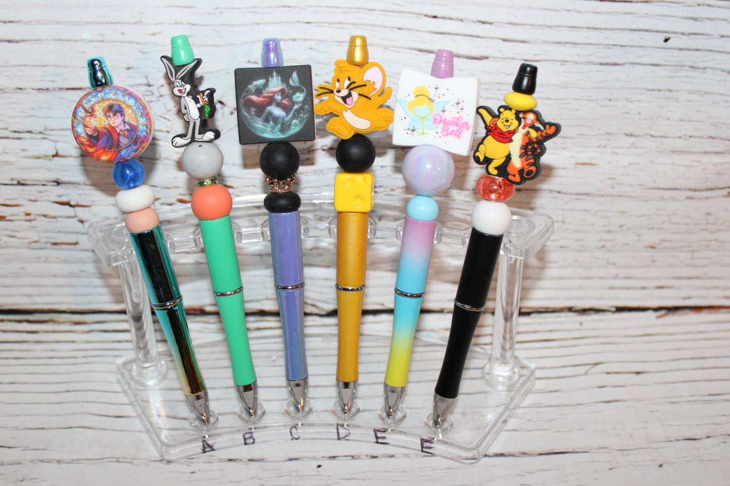 Pens: Characters