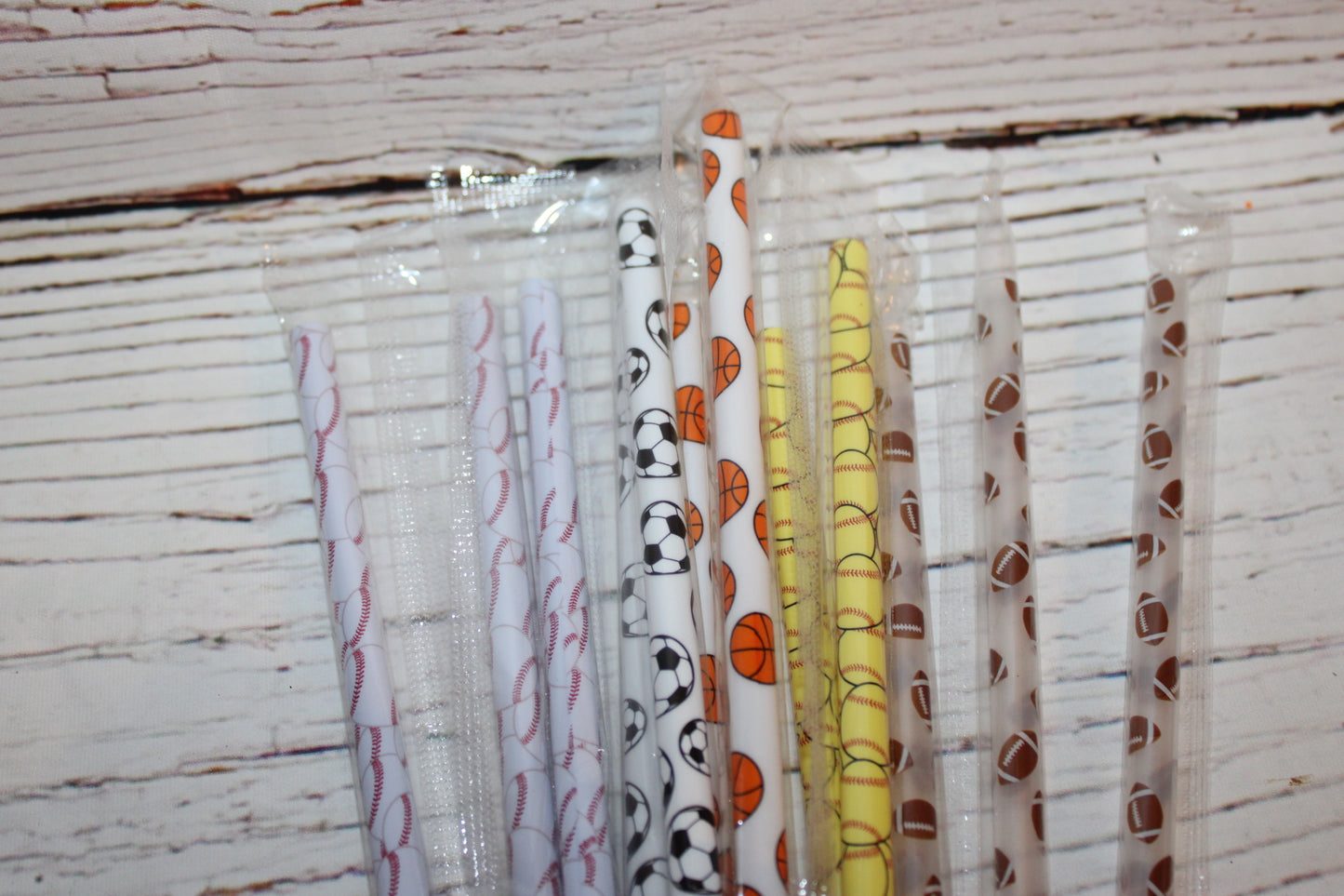 Straws: 20 oz