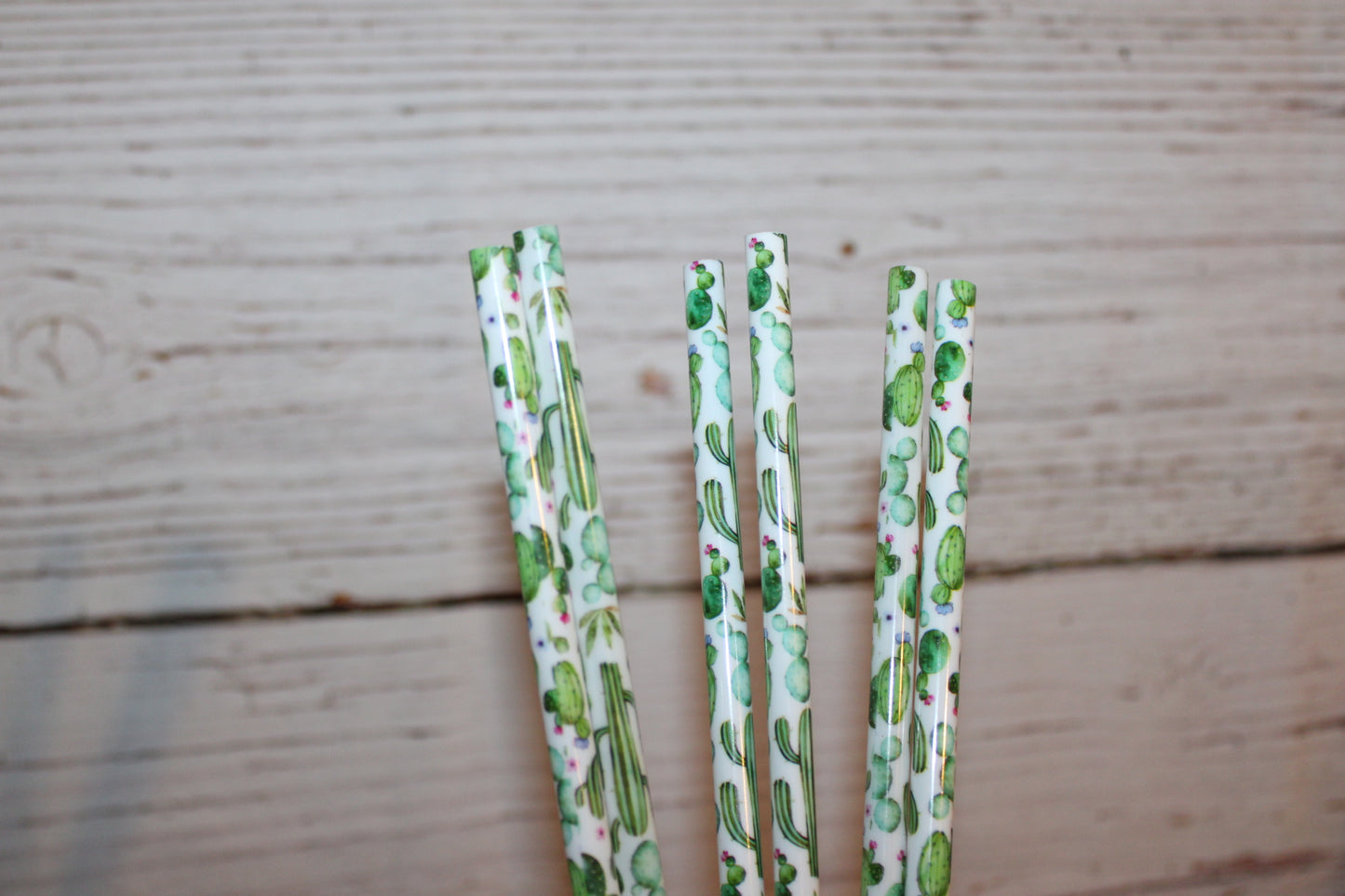 Straws: 20 oz