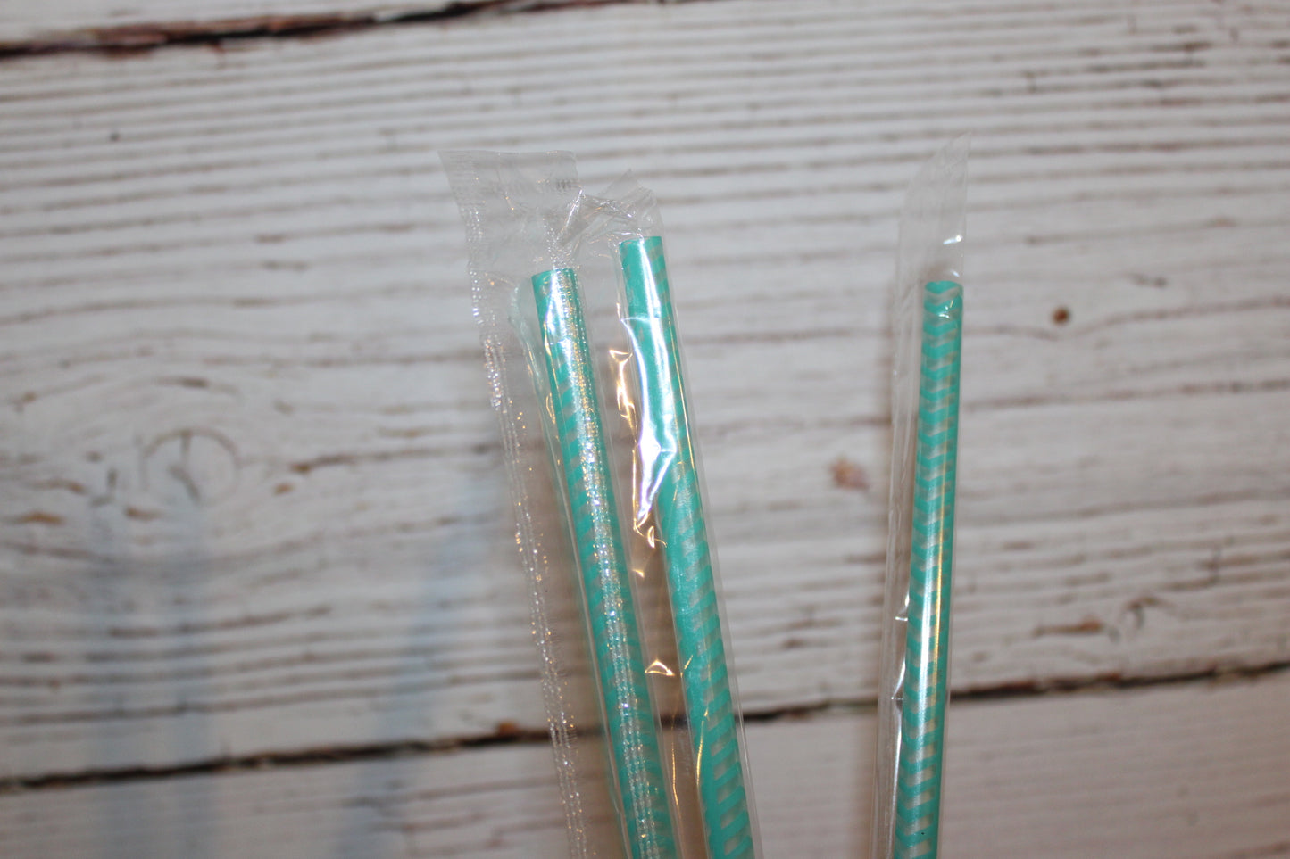 Straws: 20 oz