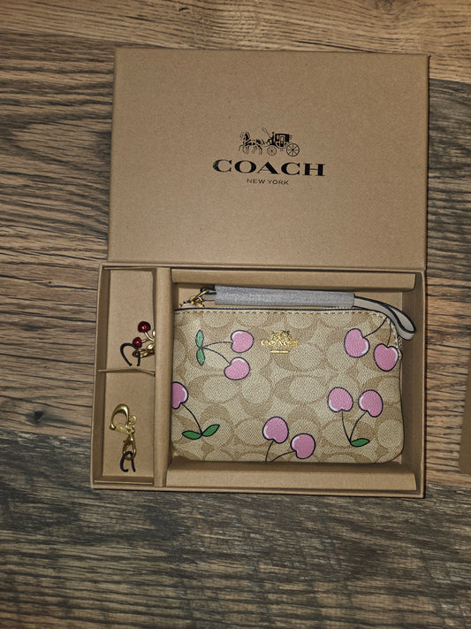 Coach Wristlet Wallets Boujee