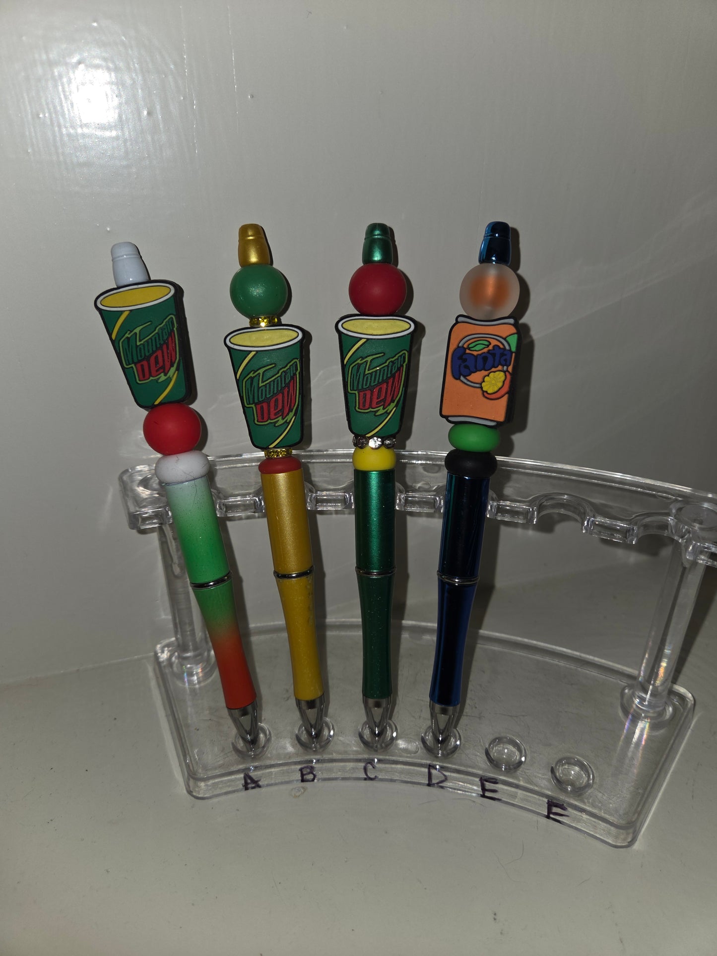 Pens: Food & Drinks